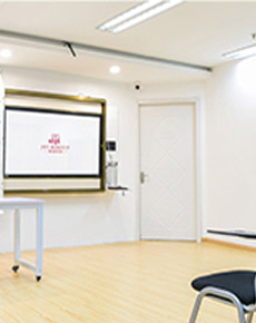 <strong>集紅堂學校環(huán)境</strong>