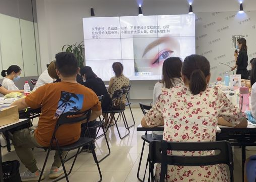 在長(zhǎng)沙學(xué)半永久紋繡需要
